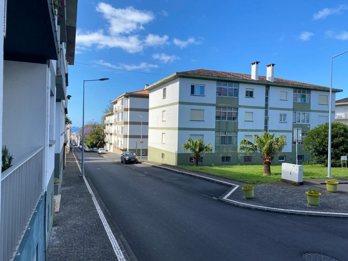 Central House Al Ponta Delgada  Exterior photo